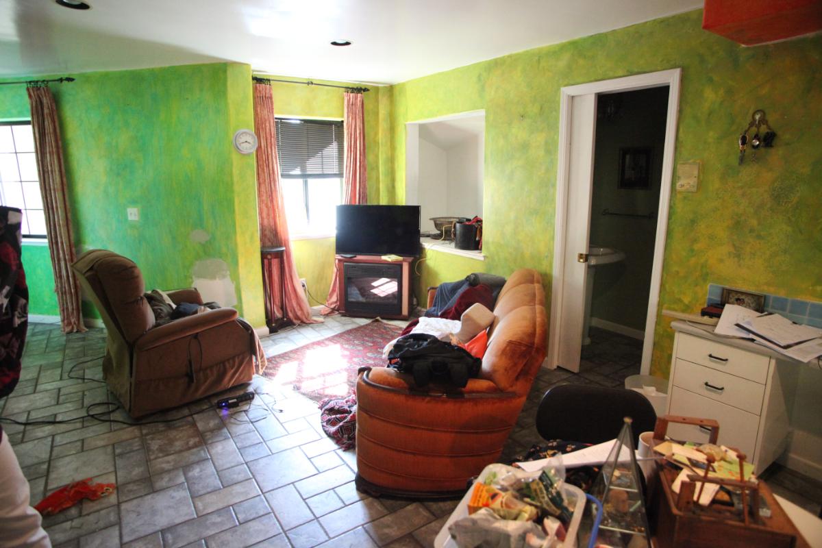 4300 Whittle Ave. Oakland Before