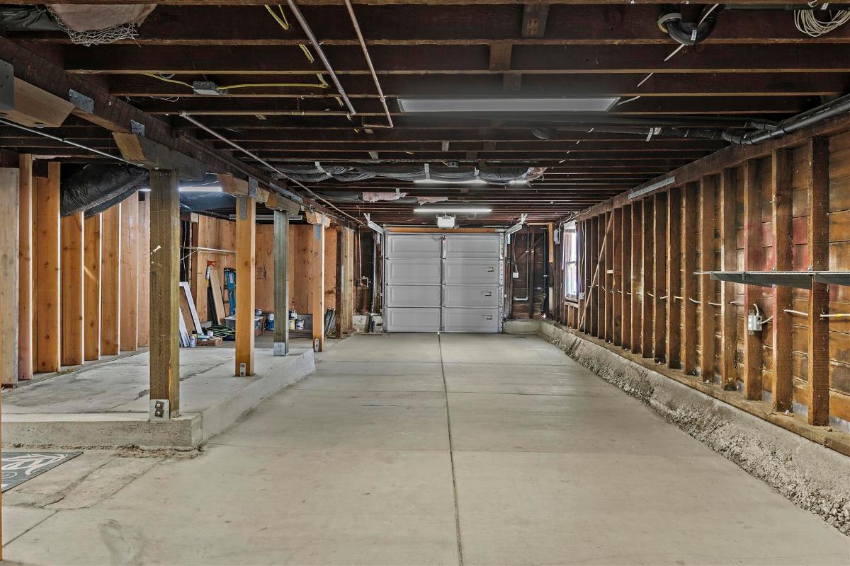 5310 Dover Street basement