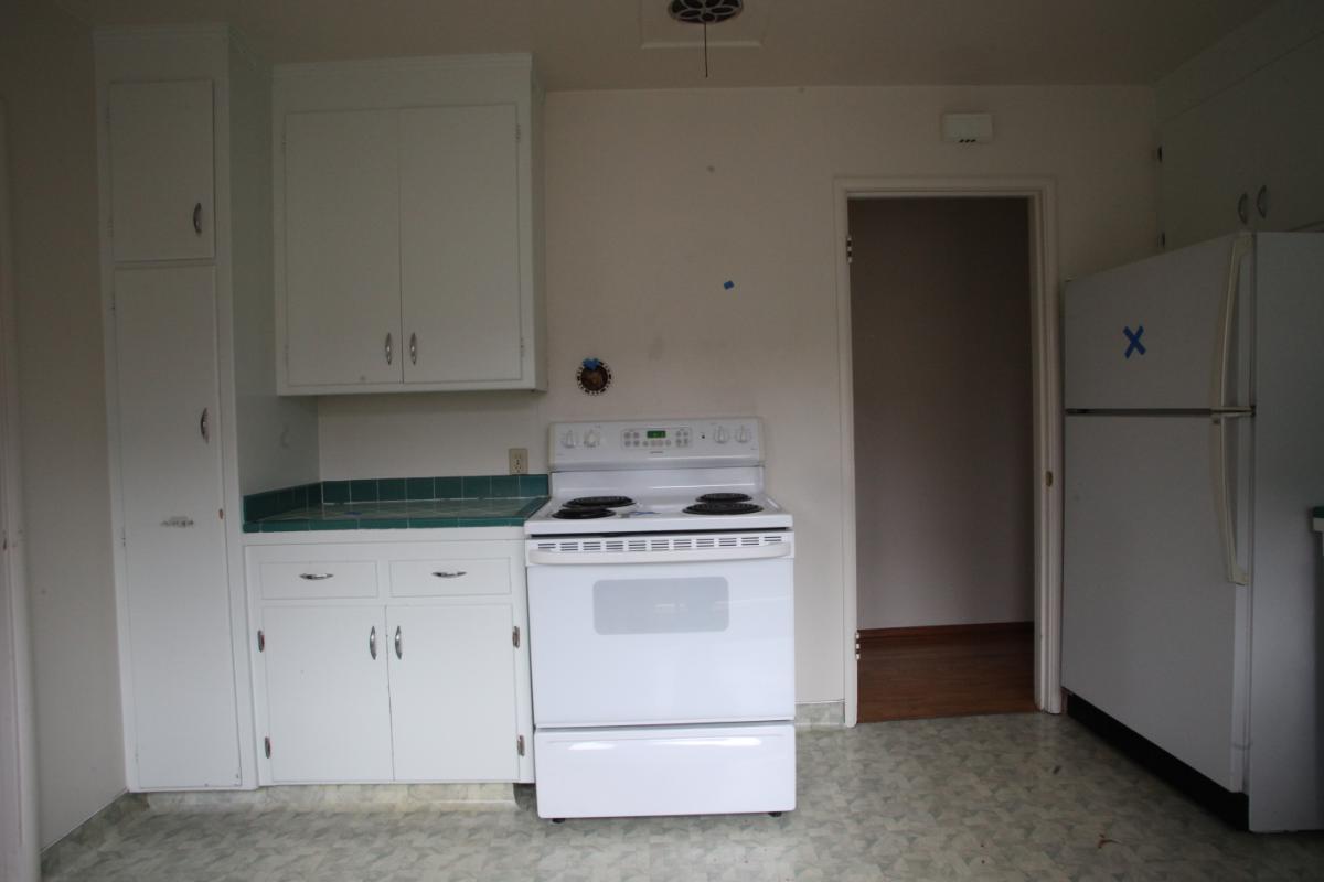 6438 Arlington Blvd, Richmond Kitchen Before