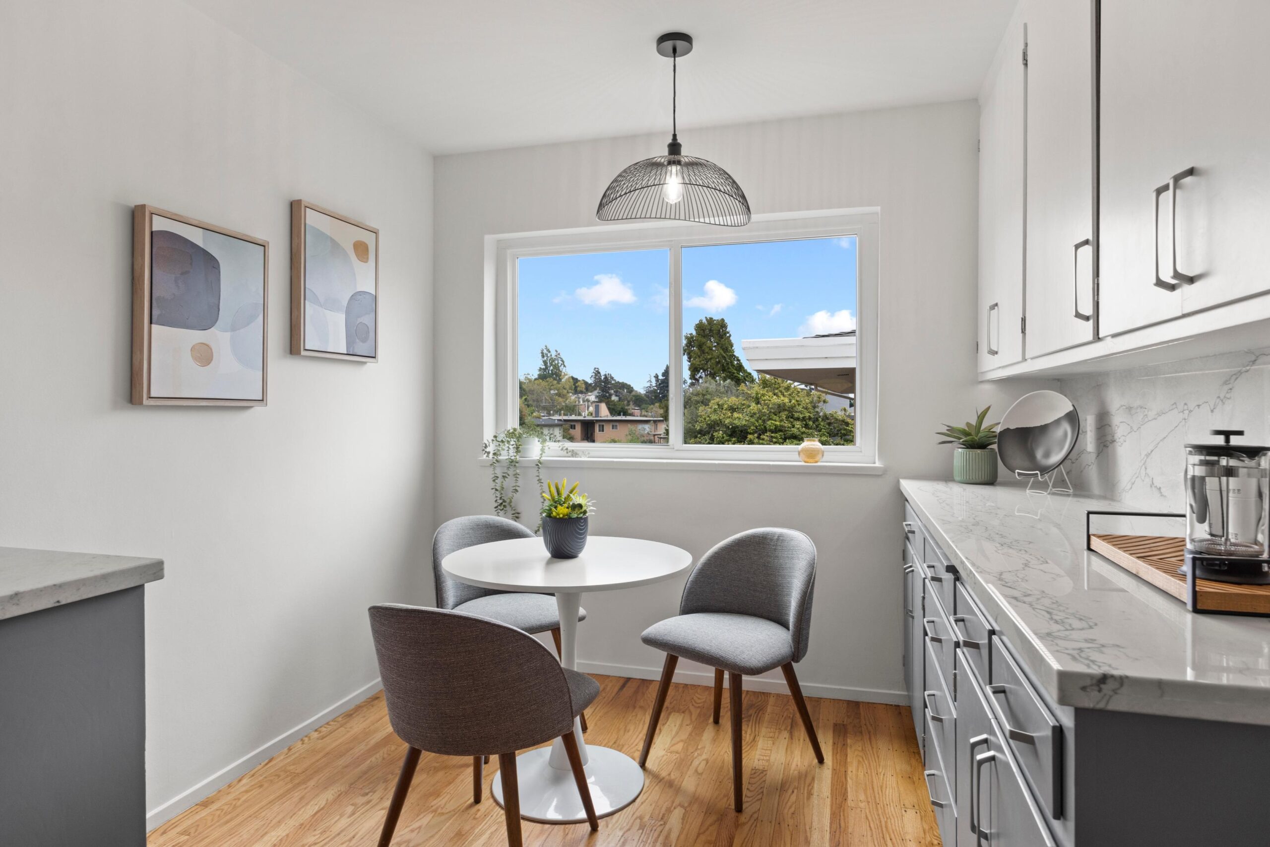1515 Oxford Street, Unit 3A, Berkeley Kitchen Table After